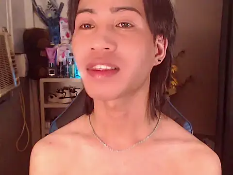 Snapshot of Lemonadexxx chatting on 04.19.26 Lemonadexxx online show from 04.19.26