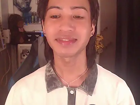 Snapshot of Lemonadexxx chatting on 04.24.26 Lemonadexxx online show from 04.24.26
