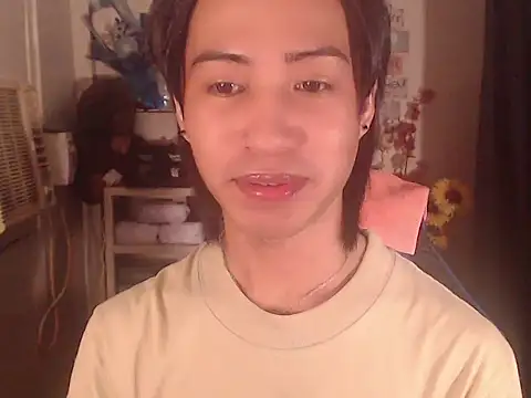 Snapshot of Lemonadexxx chatting on 05.19.26 Lemonadexxx online show from 05.19.26