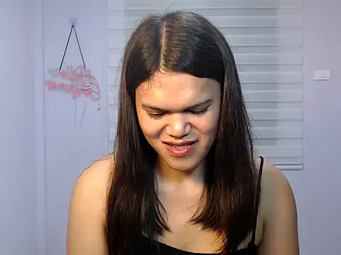 Miss Ivanawolf online show from 11.18.25