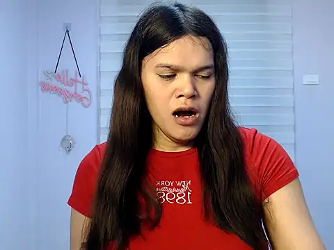 Miss Ivanawolf online show from 05.04.26