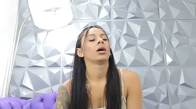 karlyn angels online show from 02.25.25