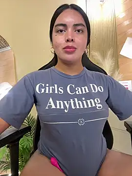 HotstuffCherrySummer online show from 03.16.25