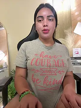 HotstuffCherrySummer online show from 03.22.25