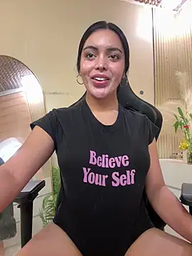 HotstuffCherrySummer online show from 02.27.26