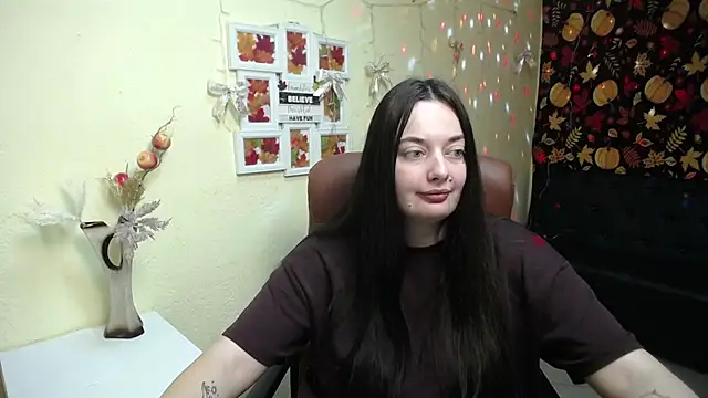 MilanaPrice online show from 11.23.25