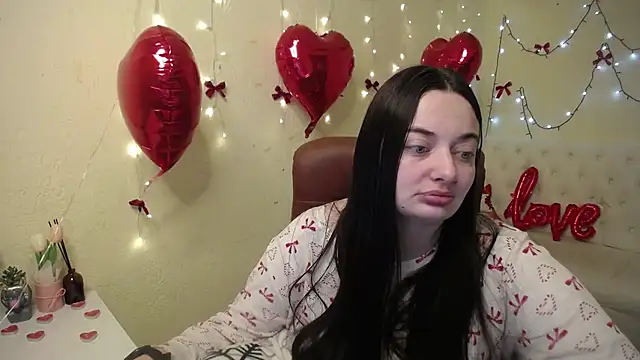 MilanaPrice online show from 02.12.26