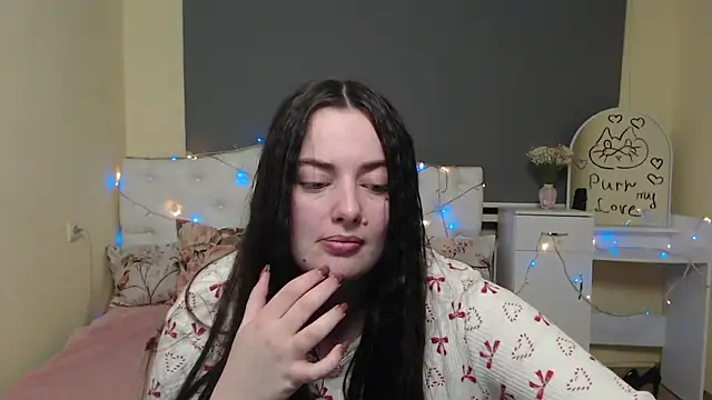 MilanaPrice online show from 02.17.26