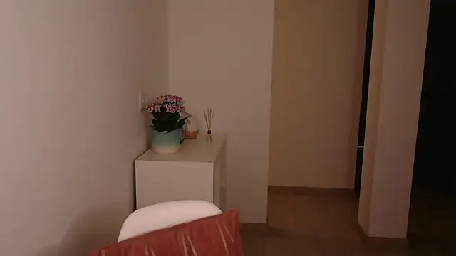 dark enchantress  online show from 12.22.24