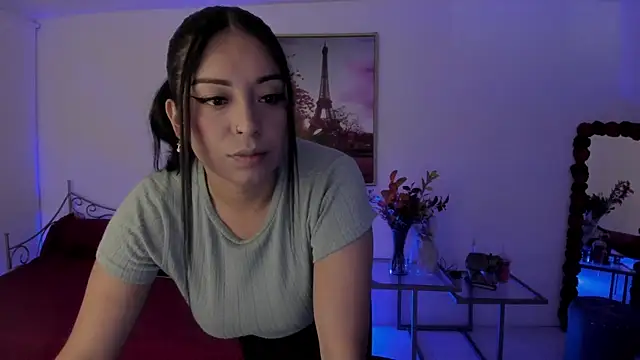 Snapshot of cristie_ortiz chatting on 05.20.26 cristie ortiz online show from 05.20.26