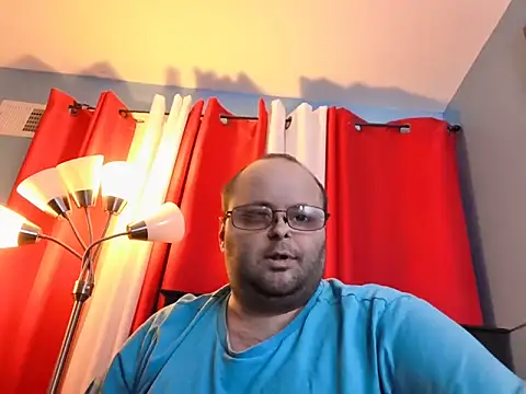 Snapshot of lefty15242 chatting on 05.29.26 lefty15242 online show from 05.29.26