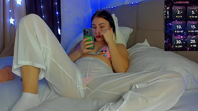 92yourbitch922 online show from 02.22.25