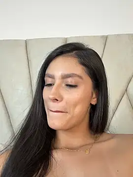 Lauraxx69 online show from 07.12.26