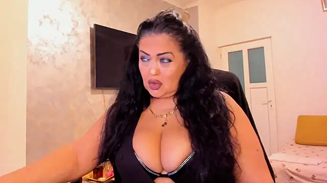 Snapshot of Brendaxx1 chatting on 10.05.25 Brendaxx1 online show from 10.05.25