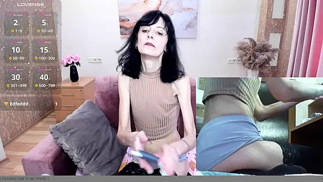 Snapshot of Dana_Haliti chatting on 05.31.26 Dana Haliti online show from 05.31.26
