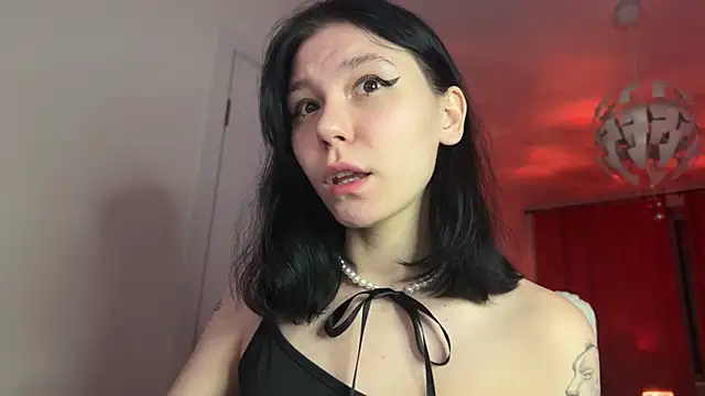 Snapshot of pinkdolly18 chatting on 01.09.25 pinkdolly18 online show from 01.09.25