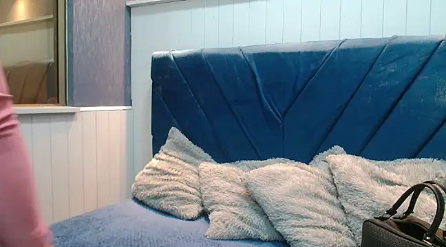 EmilyQueen3x online show from 03.07.25