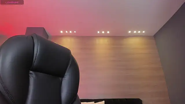 MartinnaBonnet online show from 01.07.25