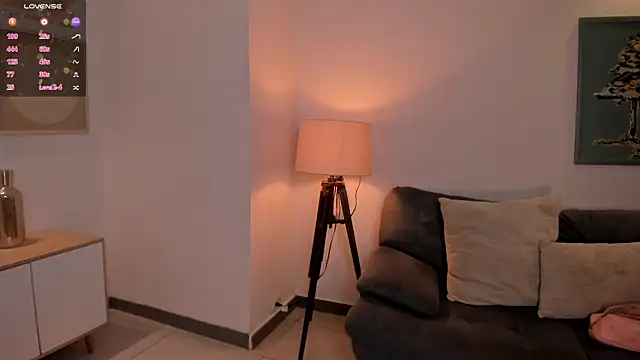 MartinnaBonnet online show from 02.19.25