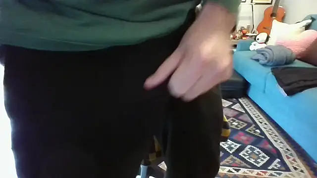 Snapshot of alessexxx24 chatting on 03.15.25 alessexxx24 online show from 03.15.25