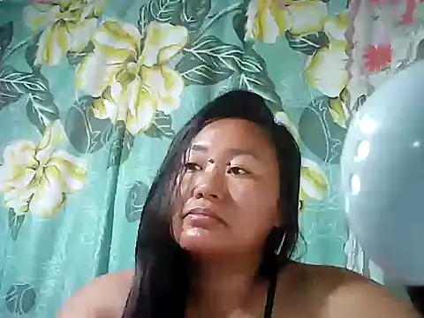 Sexyhorney4u online show from 10.05.25