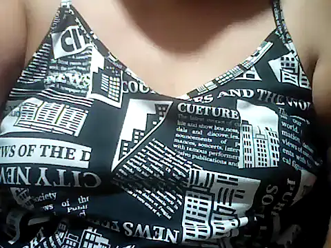 Snapshot of Sexyhorney4u chatting on 06.29.26 Sexyhorney4u online show from 06.29.26