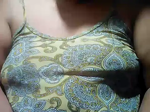Snapshot of Sexyhorney4u chatting on 07.07.26 Sexyhorney4u online show from 07.07.26