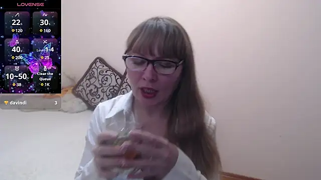 MargotLot online show from 12.03.24