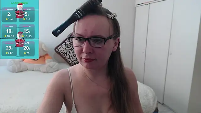 Snapshot of MargotLot chatting on 02.01.26 MargotLot online show from 02.01.26