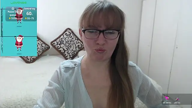 Snapshot of MargotLot chatting on 02.28.26 MargotLot online show from 02.28.26