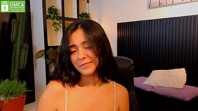 Ivy Gail online show from 10.02.25