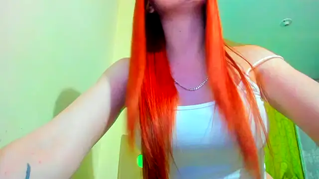 Snapshot of horny__molly_ chatting on 12.29.24 horny  molly  online show from 12.29.24