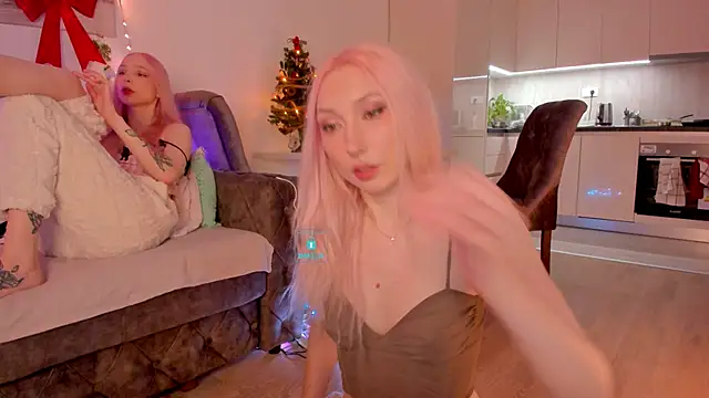 AlexRoseLiRed online show from 12.31.24