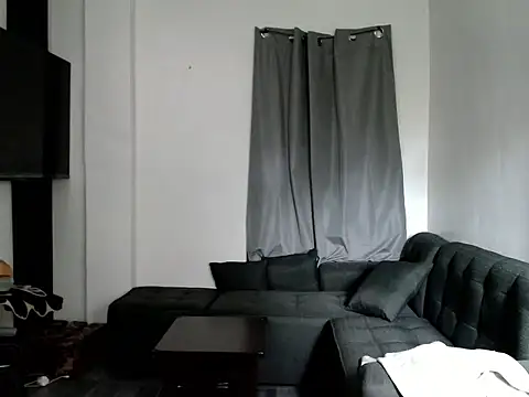 Snapshot of MistressKrizzel chatting on 06.24.26 MistressKrizzel online show from 06.24.26