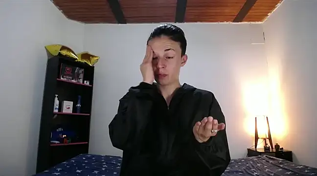 Snapshot of Cocain_Atenea chatting on 02.15.25 Cocain Atenea online show from 02.15.25