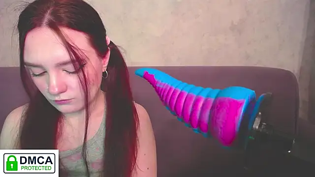 Alyssa   Scarlet online show from 11.20.25