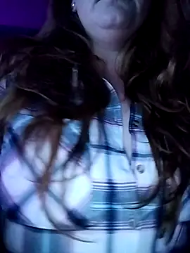 LunaaLovely online show from 02.25.26