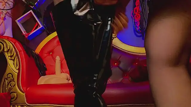 PerlaDivaio online show from 01.20.25