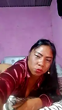 rosmery-navarro online show from 02.04.25