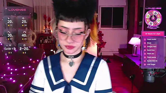 Snapshot of Aquamarinebubble chatting on 03.13.25 Aquamarinebubble online show from 03.13.25