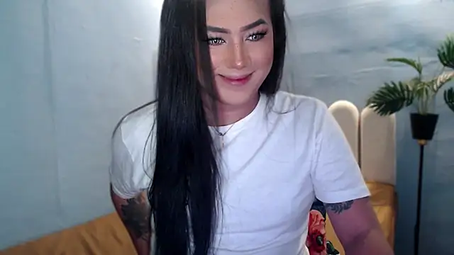 Snapshot of Felina_felicia chatting on 03.12.25 Felina felicia online show from 03.12.25