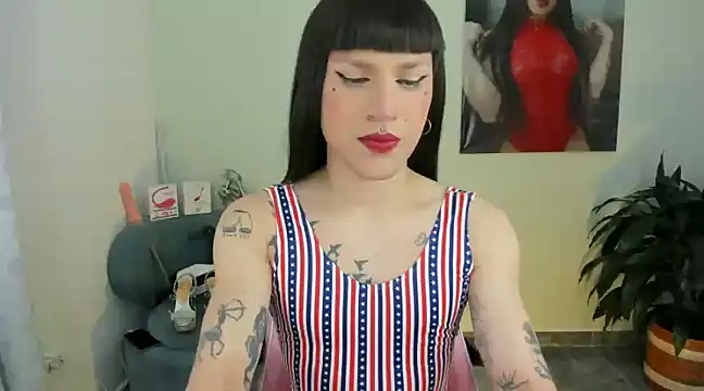 queenramoona-hot online show from 01.15.25