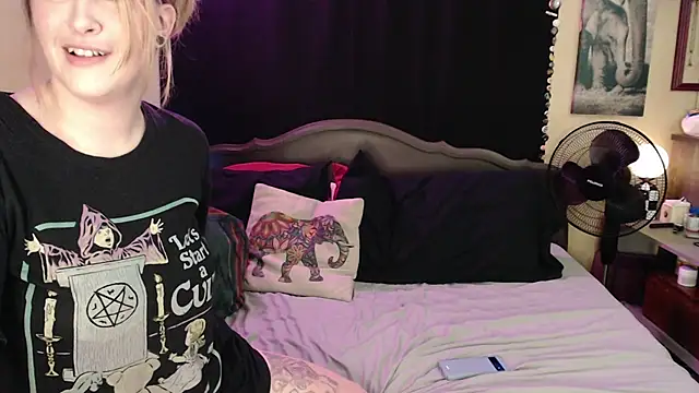 Mallorykoxx69 online show from 01.06.25