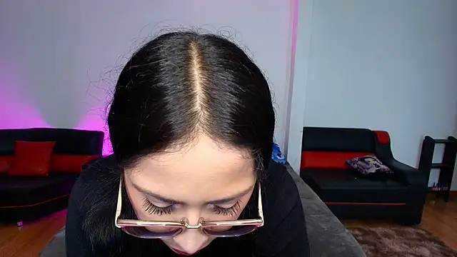 yesie hot online show from 02.28.26