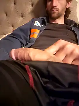 lewis7869 online show from 03.15.25