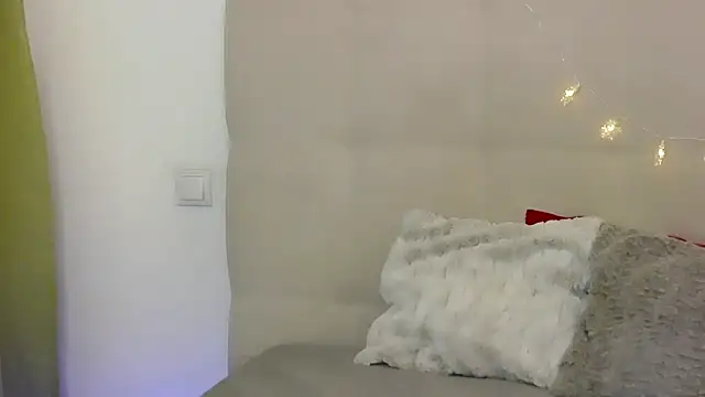 PetersEmily online show from 01.06.25