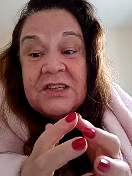 Yaya Mineira online show from 03.17.25