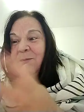 Yaya Mineira online show from 09.24.25