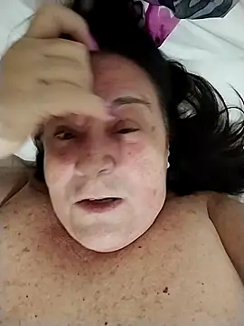 Yaya Mineira online show from 09.29.25