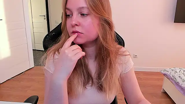 Snapshot of stacy_miracle chatting on 05.23.26 stacy miracle online show from 05.23.26